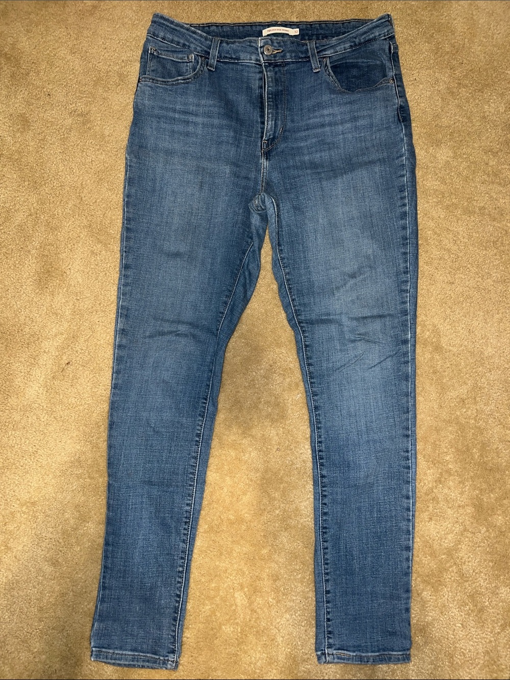 LEVI’S SKINNY JEANS